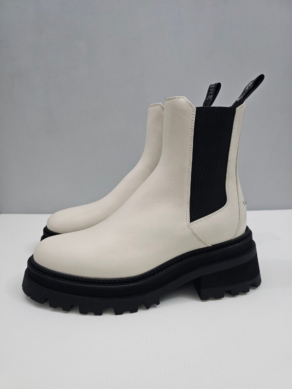 Zadig & Votaire Ride Chelsea Ankle Boot Womens EU 40 White Leather Lug Sole
